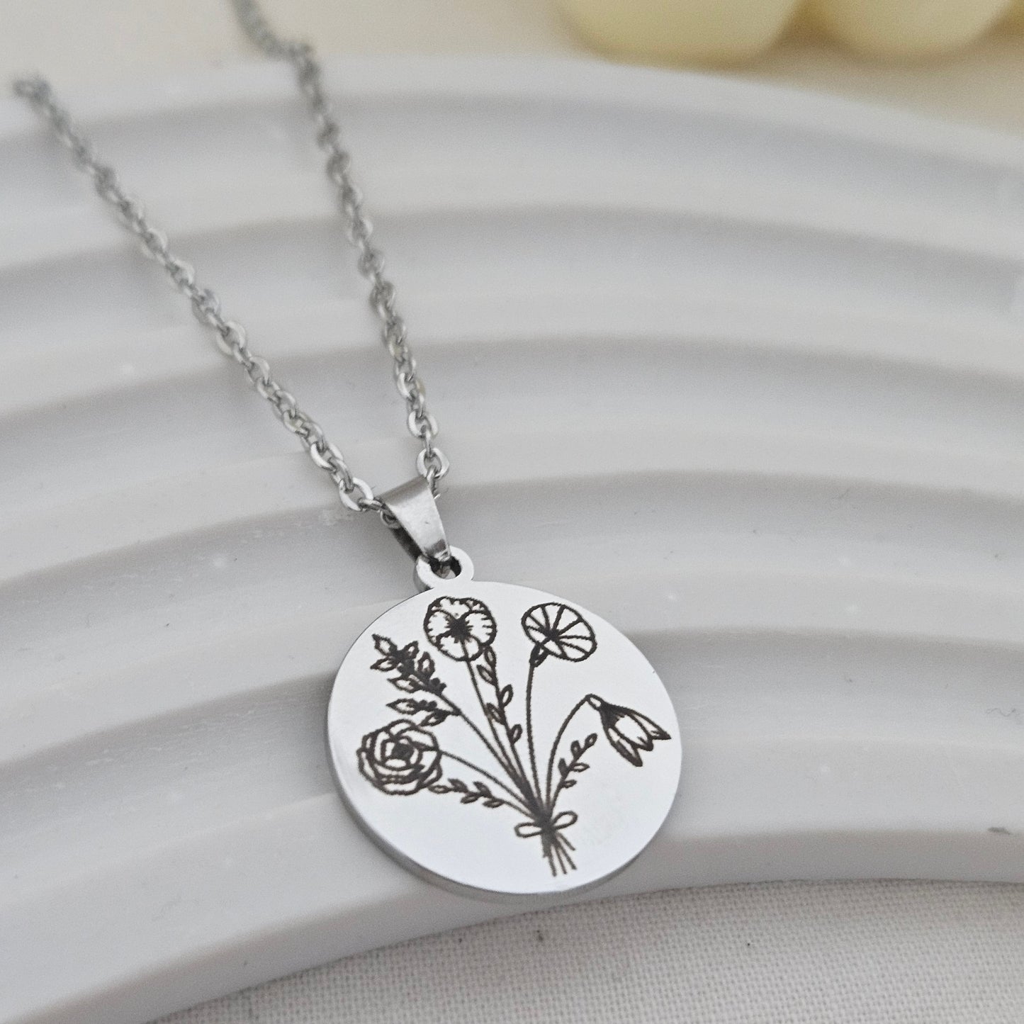 Birth month flower bouquet necklace personalized combined flower necklace Jewelry personalized Necklace gift  handwriting jewelry