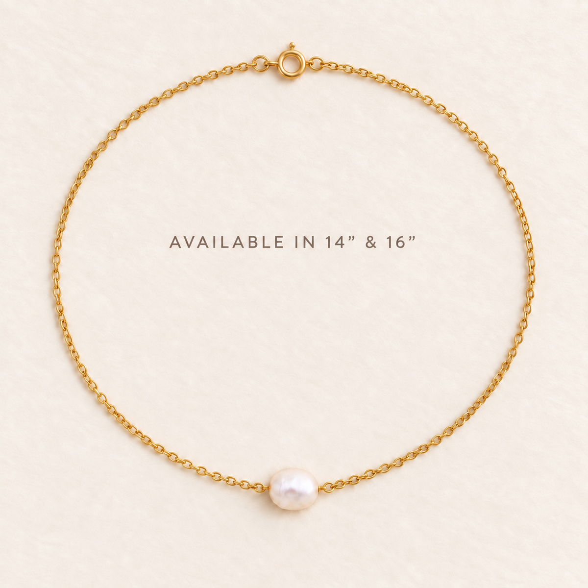 Pearl choker in 18k gold filled with a single freshwater pearl, available in 14 and 16 inches