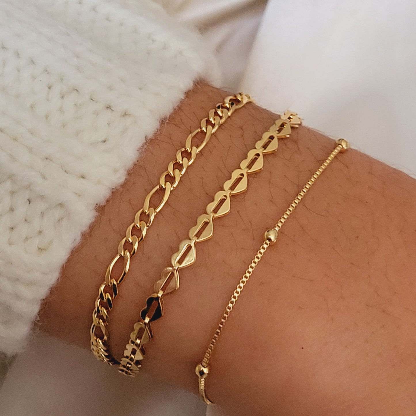 Heart Bracelet minimalist Set, 18K Gold Filled Dainty Bracelet Set, Love Bracelet, Figaro Bracelet