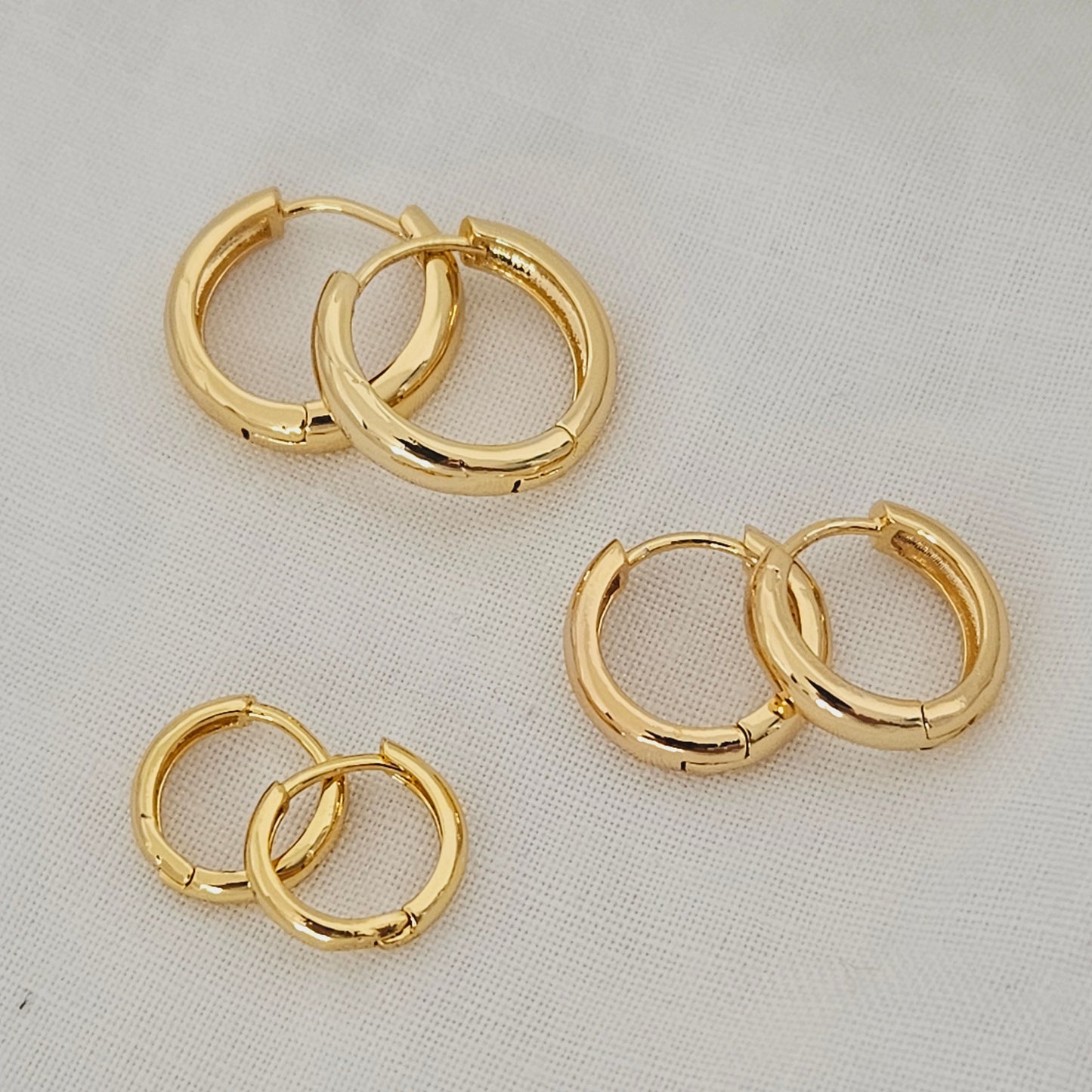 Simple Thick Huggie Hoop Small Hoop Tiny Hoop Earrings Gold Thick Huggie Hoop Earrings