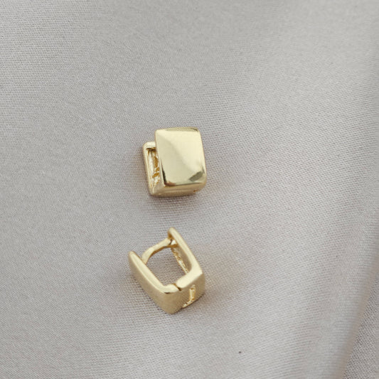 Square Viky Hoop Earrings Gold Huggie Earrings Geometric Earrings