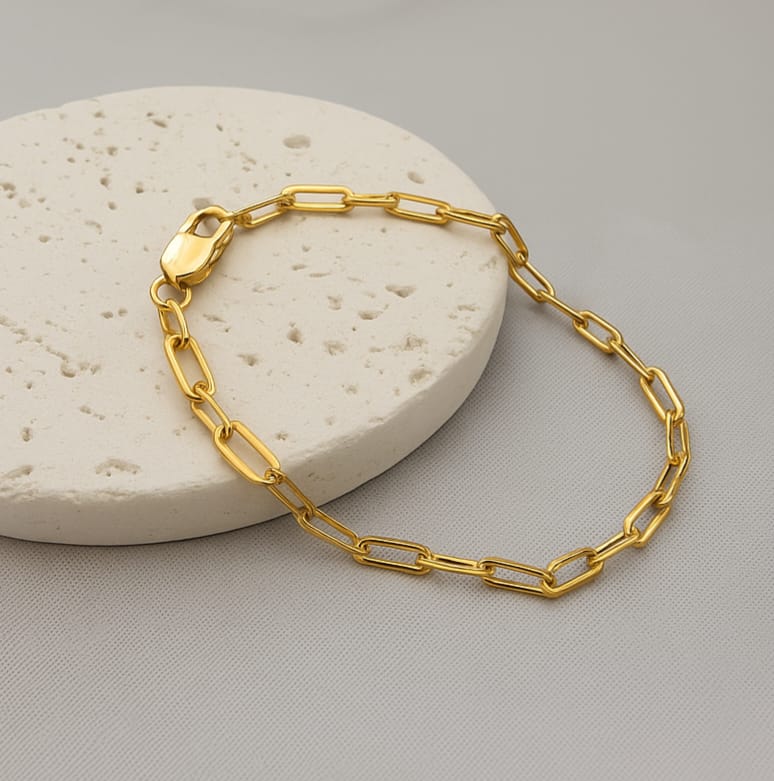 18k Gold Filled Paperclip Bracelet - 6 + 1 In or 7 + 1 in Adjustable Length - Acuarela Jewelry