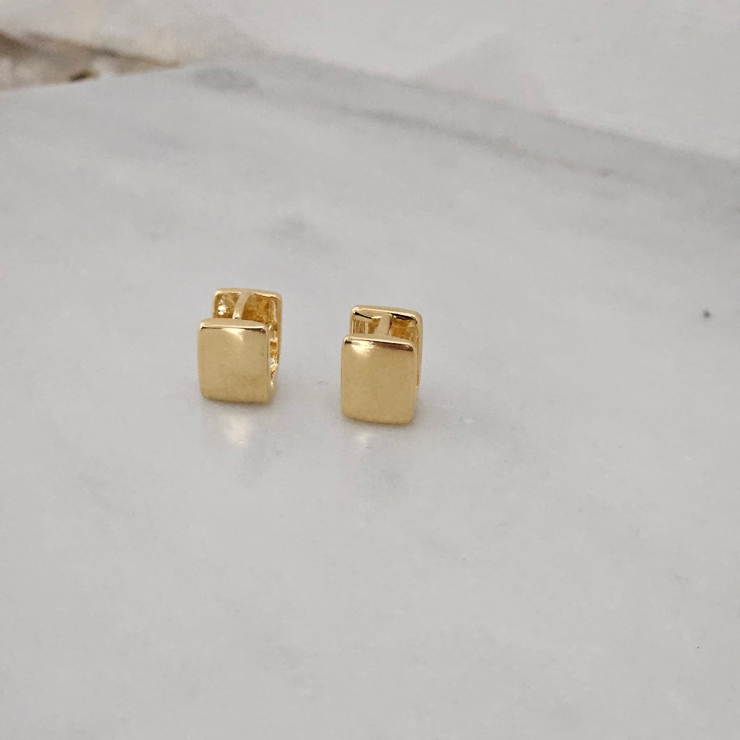 Square Viky Hoop Earrings Gold Huggie Earrings Geometric Earrings