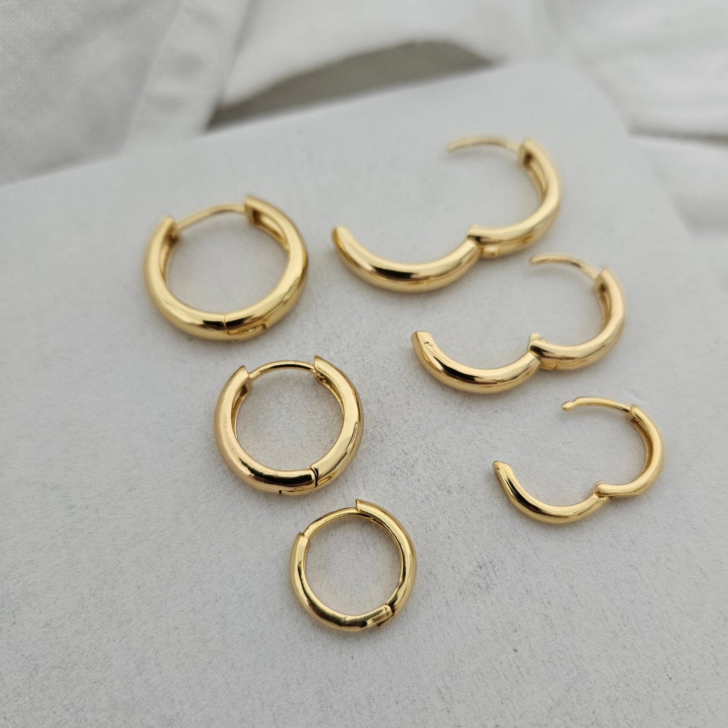 Simple Thick Huggie Hoop Small Hoop Tiny Hoop Earrings Gold Thick Huggie Hoop Earrings