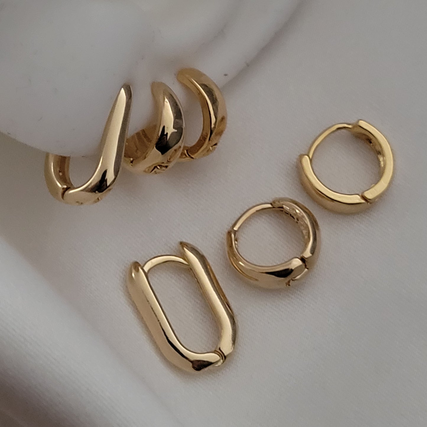 Lulu Tiny 18k Gold Filled Gold Hoop Set, 3 Pair Gold Hoop Earrigs